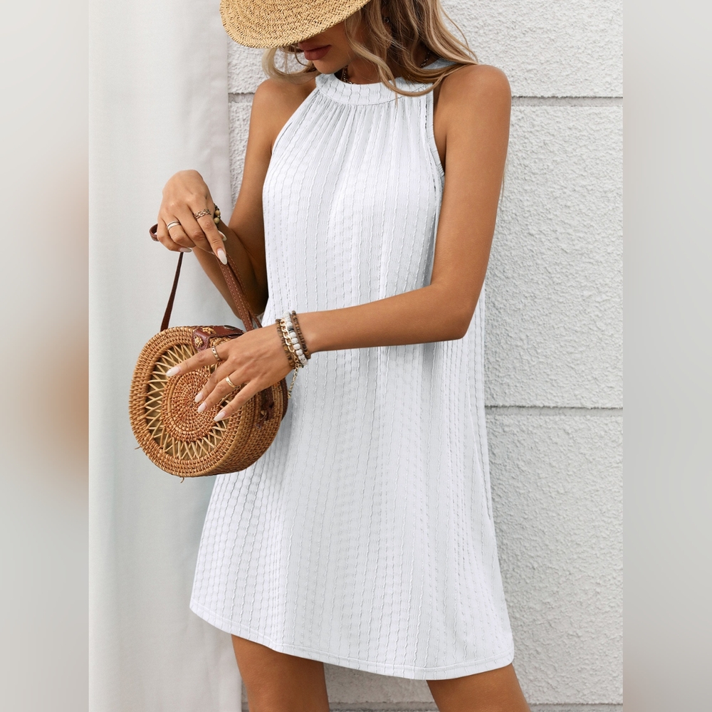 BLACK FRIDAY SALE!!🎁 White Sleeveless Halter Mini Dress - Picture 4 of 7